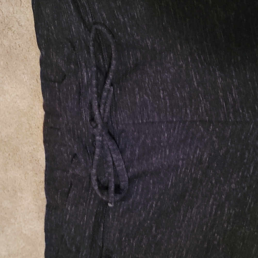 🦋 Athletic Lounge Shorts - Size L - Picture 2 of 5